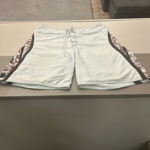 Swim trunks White and Black Men's Shorts by Oneill size ? XXL! Seemeasurements